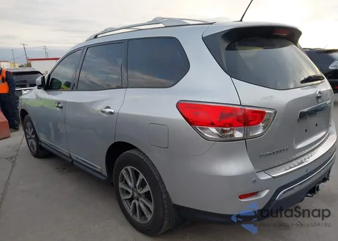 2013 Nissan Pathfinder Sl z USA, uszkodzony, nr VIN 5N1AR2MN1DC647065